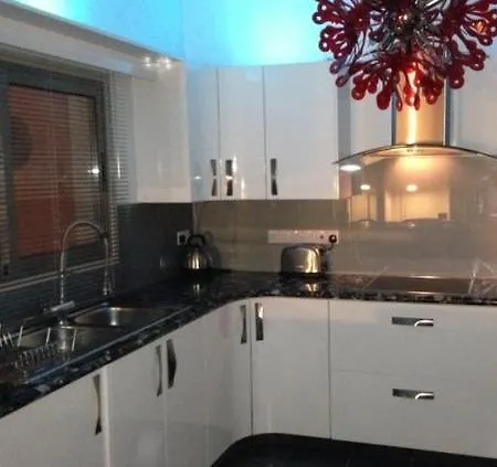 Apartament Nicolaos Court Larnaca